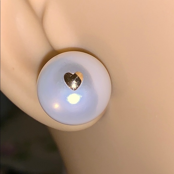 18K 14MM White Pearl Vintage STUDS! - Picture 6 of 8